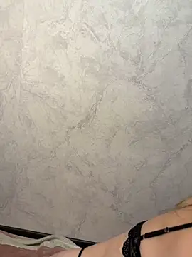 lovelly molly online show from 06-17-26, 04:08