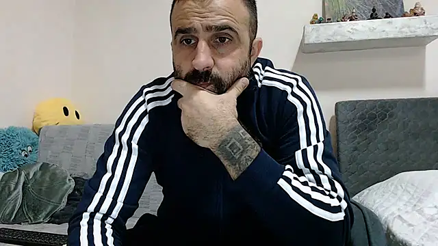 Snapshot of ivat80 chatting on 12-10-24, 05:11 ivat80 online show from 12-10-24, 05:11