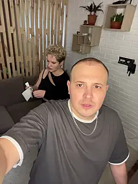 MrMrsRight online show from 10-30-25, 08:49