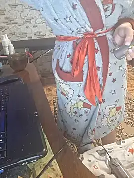  Kitti  online show from 03-07-25, 09:06