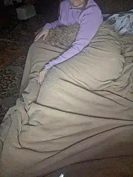  Kitti  online show from 03-08-25, 02:12