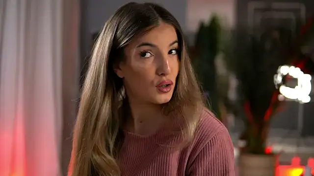 KellyMathews online show from 11-29-25, 03:09