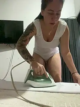 Snapshot of nurse_desi_sexlove chatting on 03-17-25, 11:00 nurse desi sexlove online show from 03-17-25, 11:00