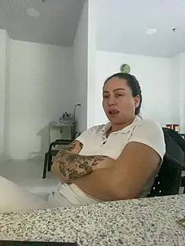 Snapshot of nurse_desi_sexlove chatting on 03-22-25, 04:03 nurse desi sexlove online show from 03-22-25, 04:03