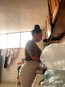 Snapshot of nurse_desi_sexlove chatting on 09-25-25, 10:13 nurse desi sexlove online show from 09-25-25, 10:13