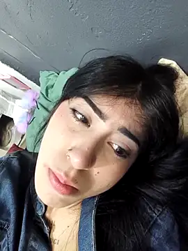 chaymae nah  online show from 04-18-26, 07:58