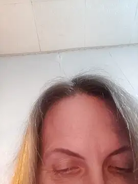 Evelina cute online show from 04-10-26, 04:12