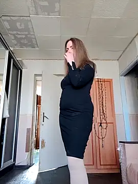 Evelina cute online show from 04-20-26, 10:40