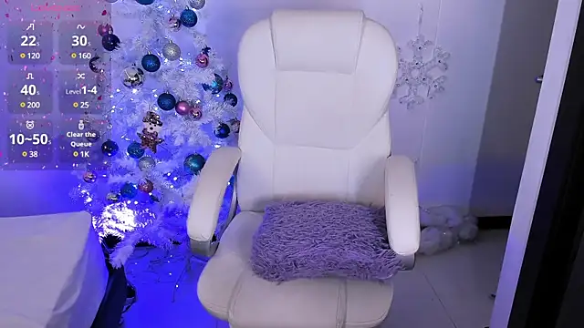 Snapshot of nyna_1 chatting on 12-20-24, 06:45 nyna 1 online show from 12-20-24, 06:45