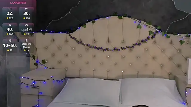 AmberGreyy  online show from 11-12-25, 05:46