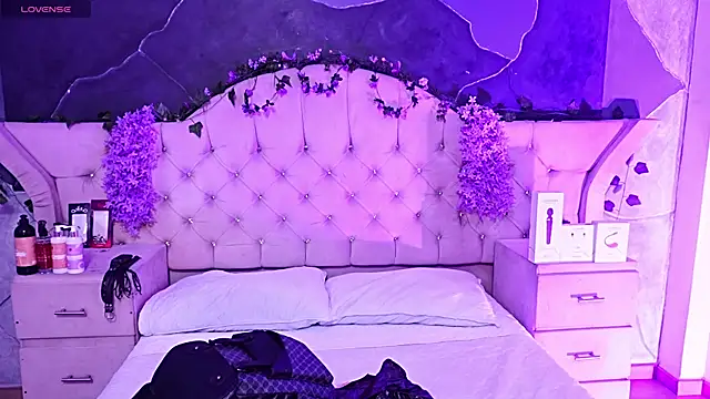 AmberGreyy  online show from 06-27-26, 06:13