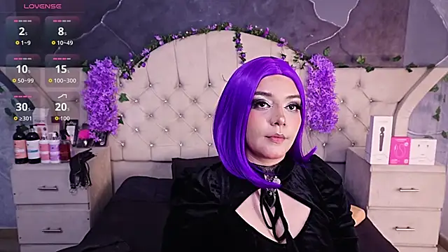 AmberGreyy  online show from 07-21-26, 08:00