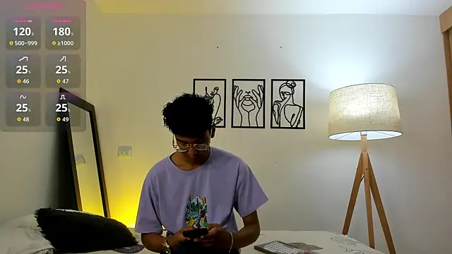 harrytwink18 online show from 01-10-26, 05:58