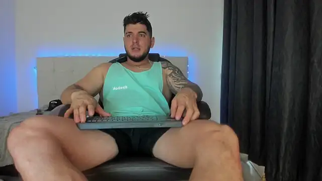 Teilor Creed online show from 02-19-26, 10:50