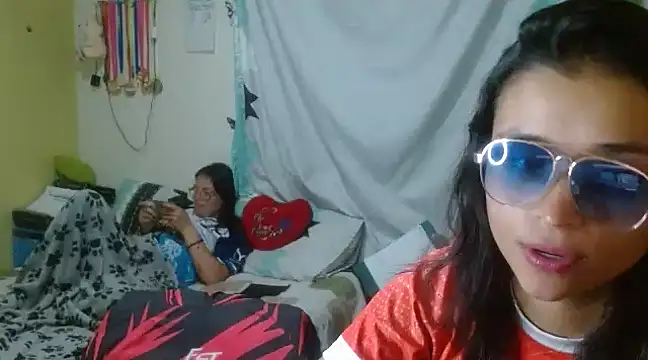 Snapshot of clayre_and_jill chatting on 01-29-25, 03:33 clayre and jill online show from 01-29-25, 03:33