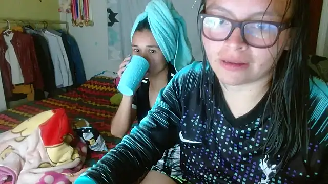 Snapshot of clayre_and_jill chatting on 09-15-25, 02:00 clayre and jill online show from 09-15-25, 02:00