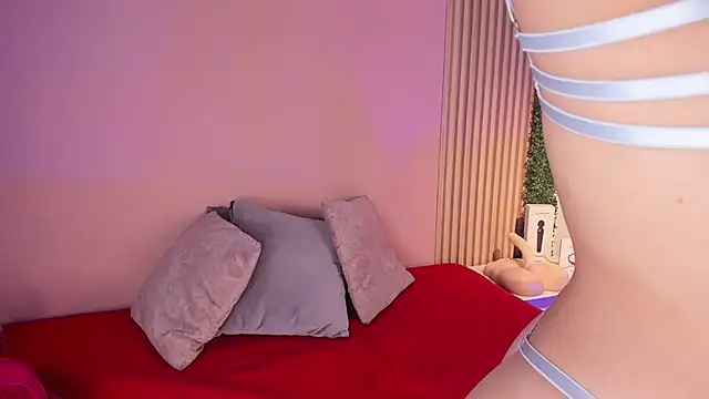 Snapshot of _Victoria____ chatting on 02-18-25, 05:10 Victoria online show from 02-18-25, 05:10