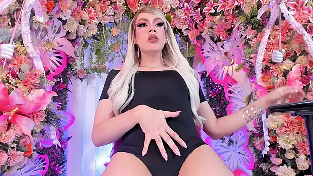 Laurenn evans online show from 04-29-26, 08:15