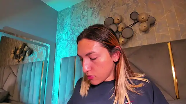 TomLondon  online show from 02-21-26, 01:01