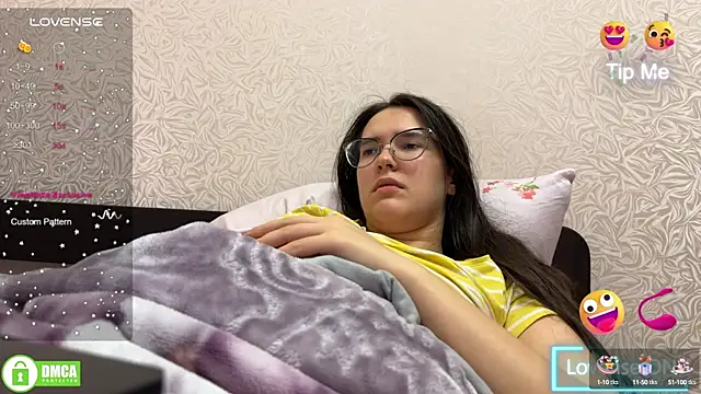 the princese online show from 02-09-25, 01:00