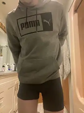 Snapshot of Lilsmokeshow017 chatting on 01-20-25, 01:39 Lilsmokeshow017 online show from 01-20-25, 01:39