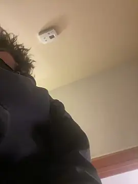 Snapshot of Lilsmokeshow017 chatting on 02-06-25, 01:27 Lilsmokeshow017 online show from 02-06-25, 01:27