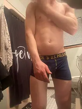 Snapshot of Lilsmokeshow017 chatting on 02-17-25, 05:14 Lilsmokeshow017 online show from 02-17-25, 05:14