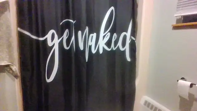 Snapshot of Lilsmokeshow017 chatting on 03-18-25, 11:52 Lilsmokeshow017 online show from 03-18-25, 11:52