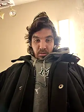 Snapshot of Lilsmokeshow017 chatting on 11-07-25, 02:44 Lilsmokeshow017 online show from 11-07-25, 02:44