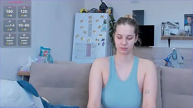 Girl alone home online show from 04-26-26, 02:04