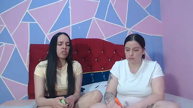 Snapshot of Lola_barbara chatting on 06-04-26, 10:27 Lola barbara online show from 06-04-26, 10:27