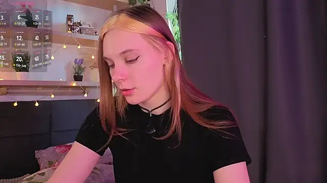 NaokoStifel online show from 04-26-26, 01:25