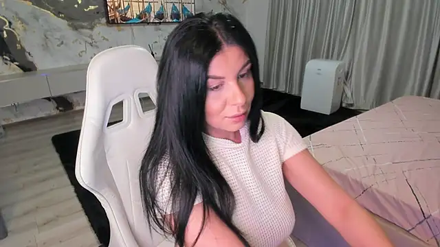 patriciakeys online show from 06-16-26, 02:03