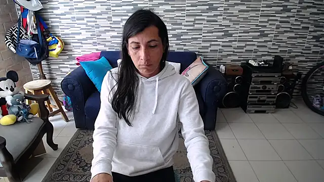 VioletaGomezCo online show from 04-23-26, 06:21