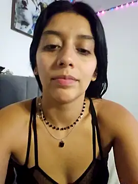 BrittanyDiaz online show from 10-24-25, 07:10