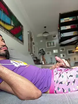 hotcamboy420 online show from 01-27-25, 06:09