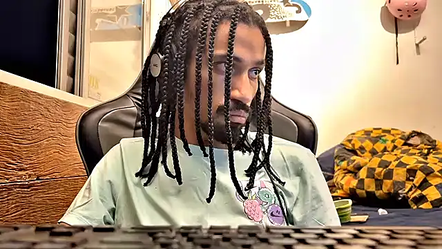 hotcamboy420 online show from 02-18-25, 03:53