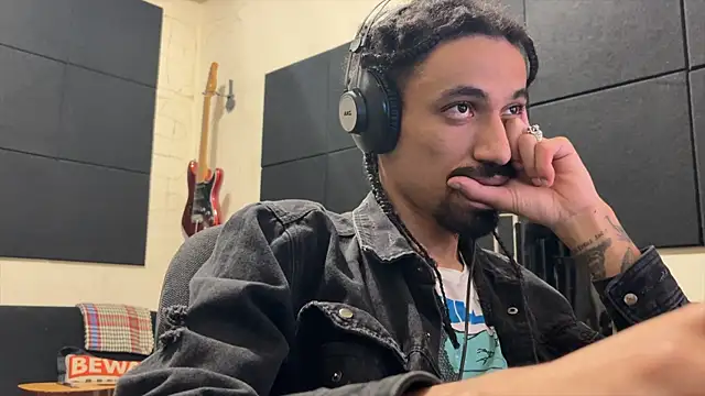 hotcamboy420 online show from 11-13-25, 03:49