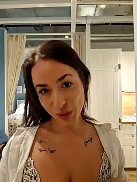 LydiaMaus96 online show from 10-10-25, 12:37