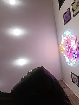 karlamorris  online show from 11-26-25, 01:45