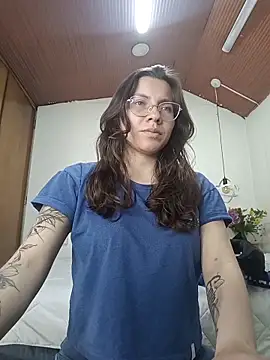 karlamorris  online show from 12-19-25, 04:03