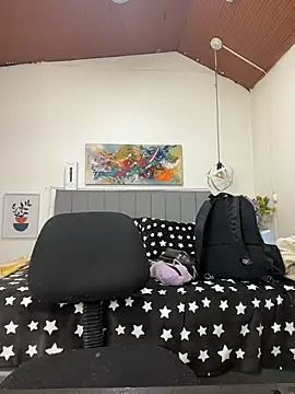 karlamorris  online show from 03-19-26, 01:15