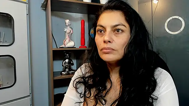 Snapshot of Lust_Mom41 chatting on 12-06-24, 09:02 Lust Mom41 online show from 12-06-24, 09:02