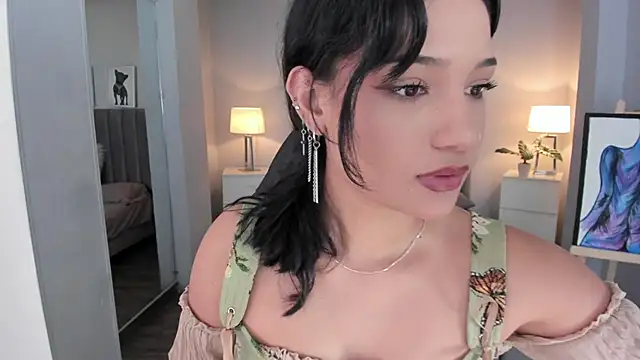 renee shelby  online show from 12-04-24, 09:24