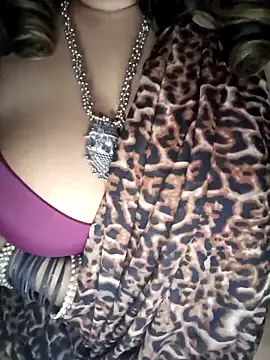 Snapshot of Leo_shreya_888 chatting on 03-18-25, 04:37 Leo shreya 888 online show from 03-18-25, 04:37