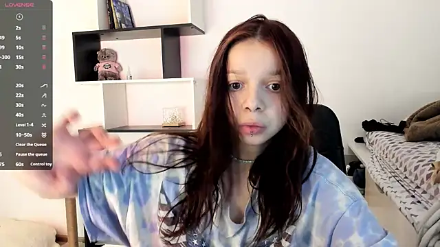 crystal lilith online show from 03-03-25, 08:21