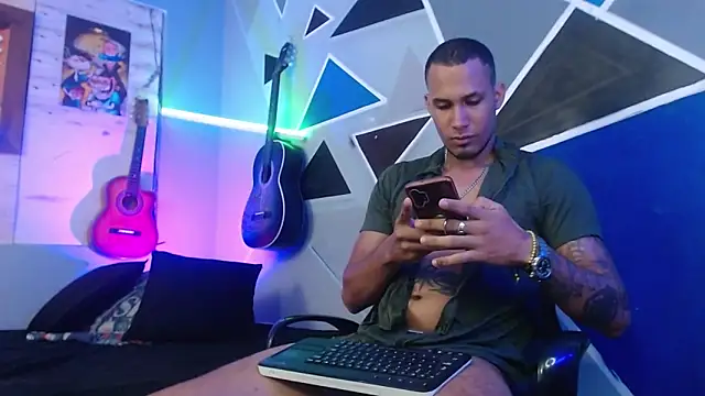 MagnusFrost online show from 10-14-25, 06:25