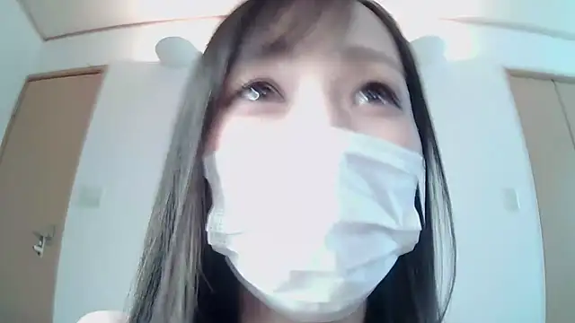 Snapshot of yusa0919 chatting on 12-15-24, 11:53 yusa0919 online show from 12-15-24, 11:53