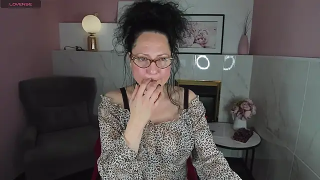 Snapshot of Anita_Muse chatting on 12-22-24, 02:06 Anita Muse online show from 12-22-24, 02:06
