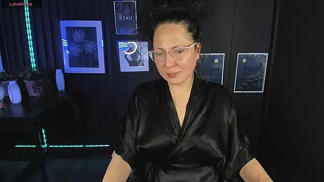 Snapshot of Anita_Muse chatting on 01-04-25, 10:55 Anita Muse online show from 01-04-25, 10:55